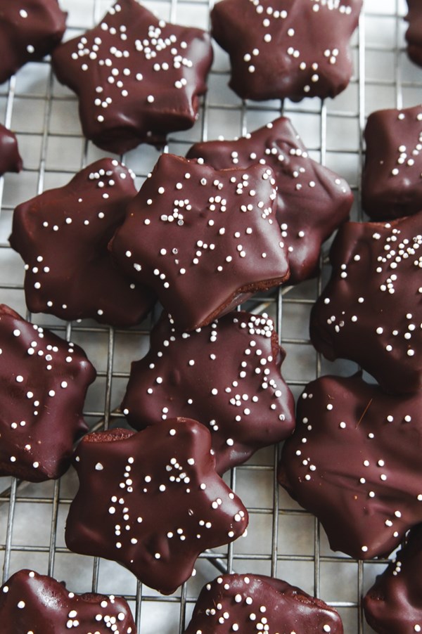Copycat Trader Joe's mini dark chocolate mint stars