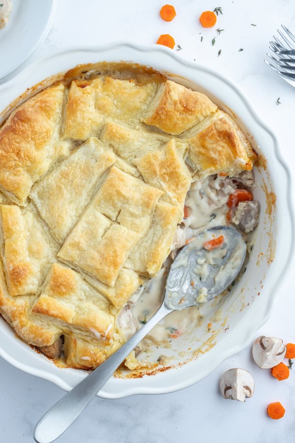 Coq au vin pot pie