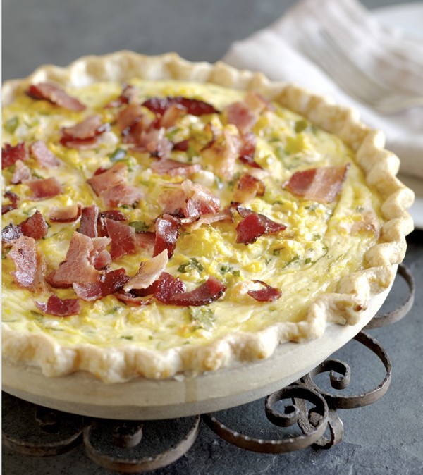 Corn and bacon pie with jalapeños