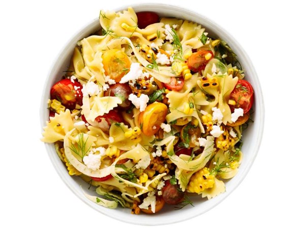 Corn and tomato pasta salad