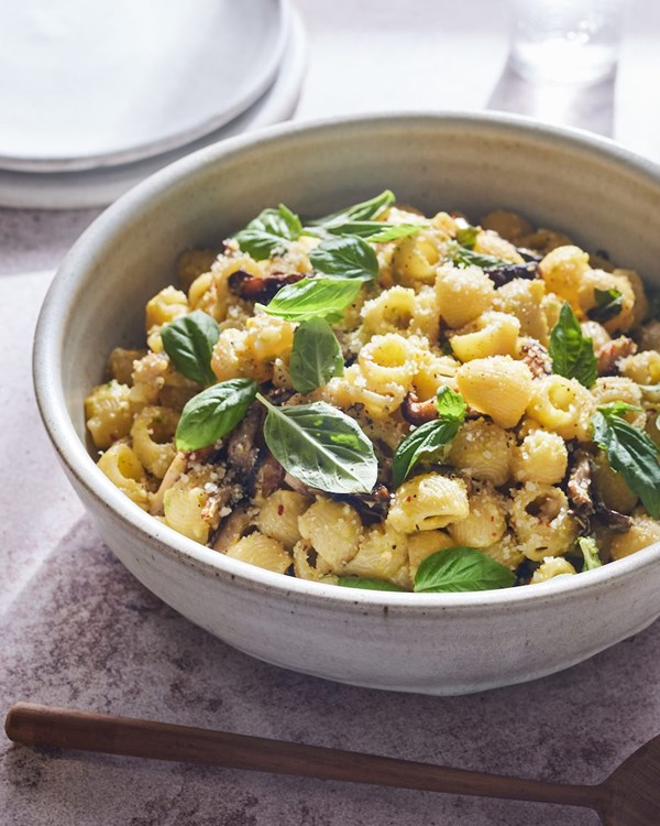 Corn basil pasta with mushrooms