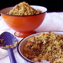 Corn bread–sausage stuffing