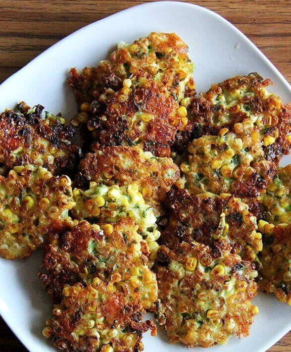 Corn fritters with cheddar & scallions