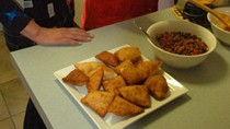 Corn in coconut sauce (Mahindi ya naz)