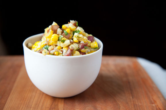 Corn salad with cilantro & caramelized onions