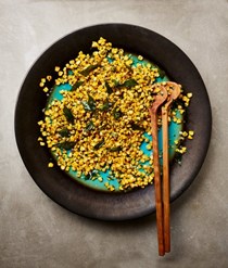Corn salad with coconut and curry leaves