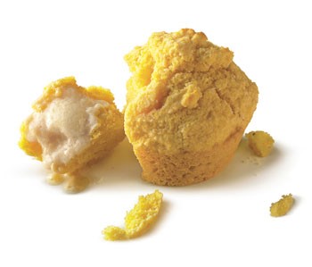 Cornbread muffins with maple butter