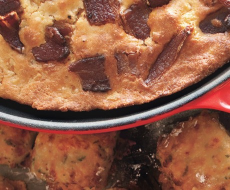 Cornbread with bacon crust