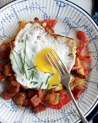 Corned beef hash with fried eggs