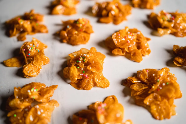 Cornflake clusters