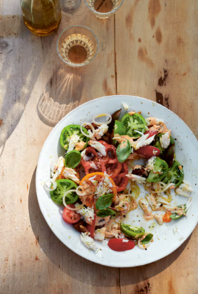 Cornish crab, summertime tomato, pickled shallot & basil salad
