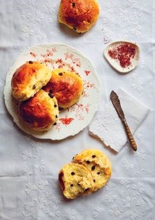 Cornish saffron buns 