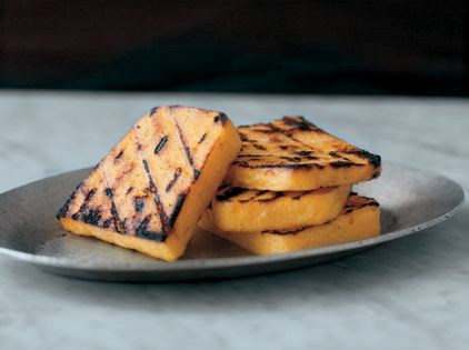 Cornmeal porridge (Polenta)