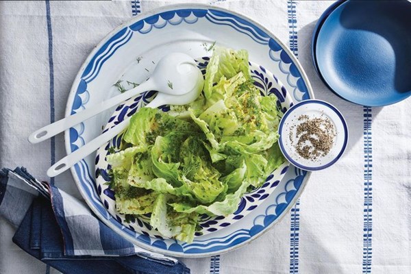 Cos lettuce and green onions with dill and oregano