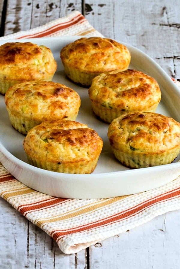 Cottage cheese breakfast muffins with bacon