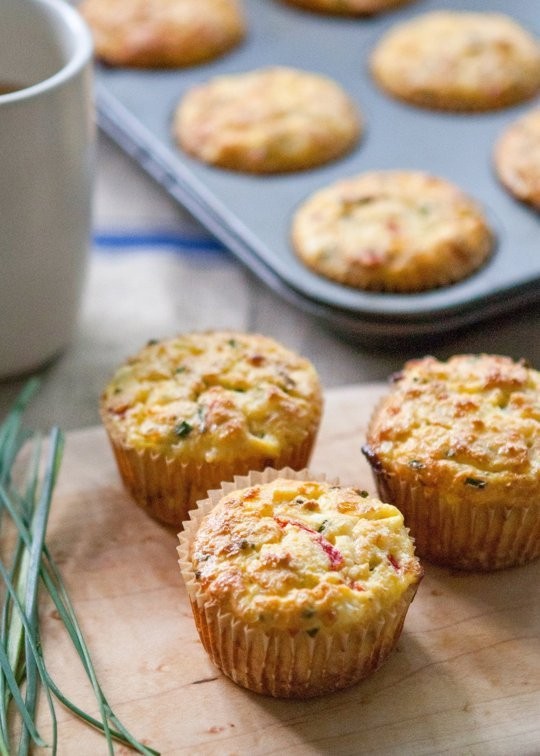 Cottage cheese muffins with roasted red peppers and feta