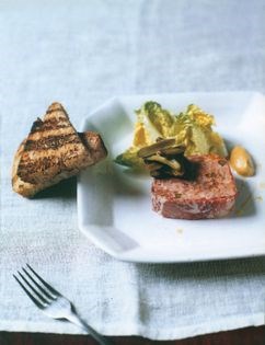 Country pâté with pickles and English mustard