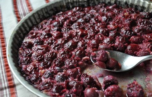 Countryside cherry clafoutis (Clafoutis aux cerises)
