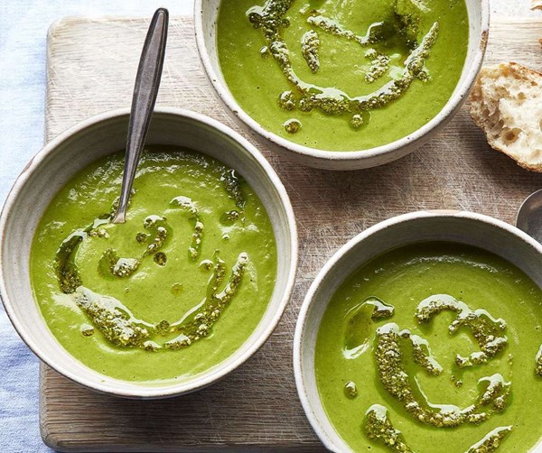 Courgette & basil soup