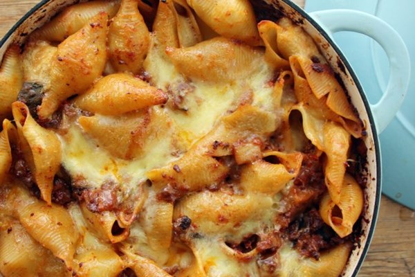 Courgette and aubergine chilli pasta bake