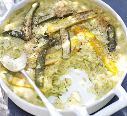 Courgette and orzo bake