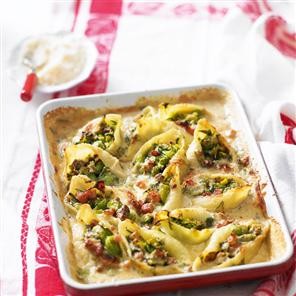 Courgette, broad bean and pancetta pasta in a cheesy sauce