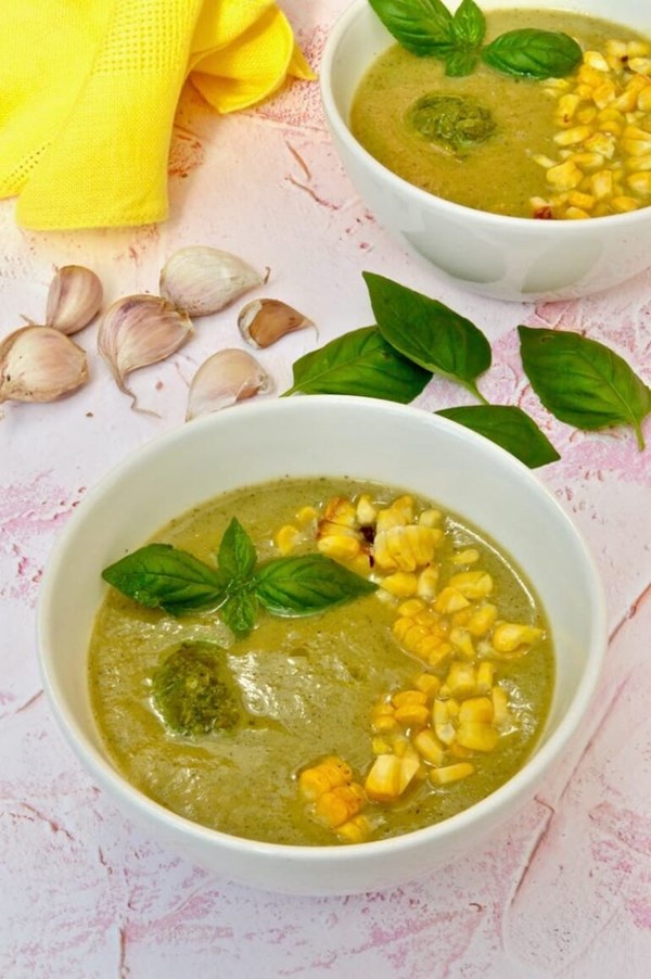 Courgette corn soup with vegan pesto