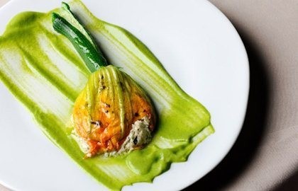 Courgette flowers with goat's cheese and violet jelly