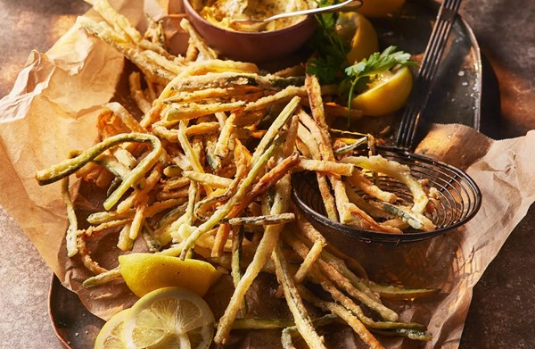Courgette fritti with anchovy mayonnaise