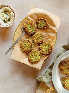 Courgette patties with feta & dill (Kolokythokeftédes)