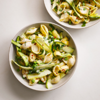 Courgette, pea and ricotta pasta