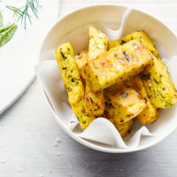 Courgette polenta chips
