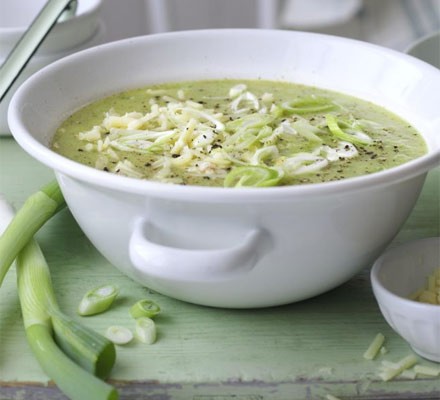 Courgette, potato and cheddar soup