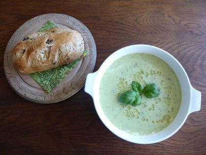 Courgette soup (Le potage aux courgettes)