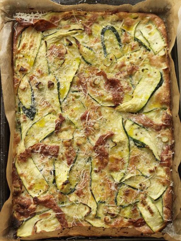 Courgette tart (Scarpaccia)