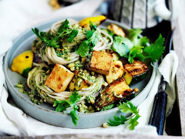 Courgette, tofu & noodles with coriander pesto
