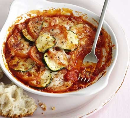 Courgette, tomato and Gruyère gratin