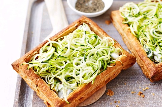 Courgetti, ricotta and tarragon tarts