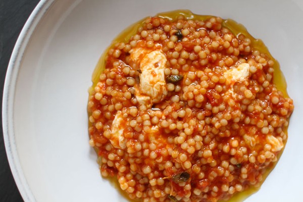 Couscous risotto with tomato, oregano & mozzarella