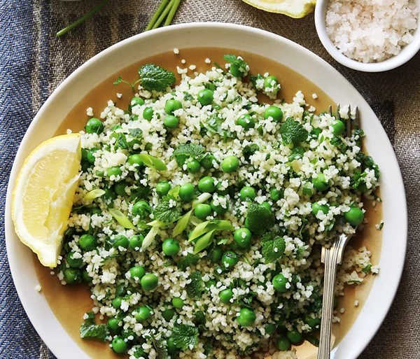 Couscous salad with peas and mint