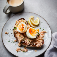 Crab & soft-boiled eggs on toast