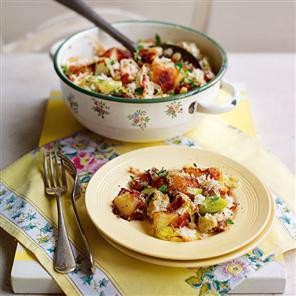 Crab and leek hash