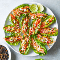 Crab and mango lettuce cups