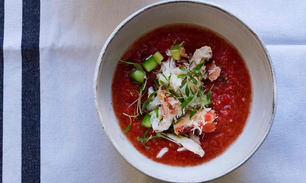 Crab and tomato soup