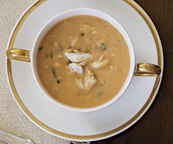 Crab bisque with cauliflower and Brie