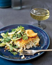 Crab cakes and curry mayonnaise with apple salad