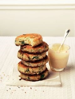 Crab cakes with fresh citrus-tomato mayonnaise