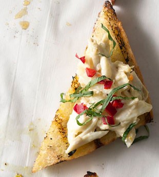 Crab, chile & mint crostini