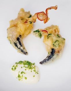 Crab claw tempura/lime mayonnaise