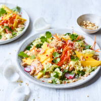 Crab, mango and chilli salad